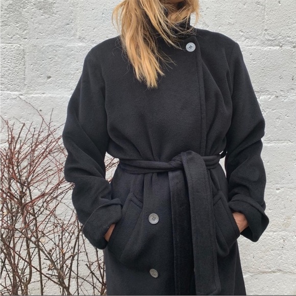 Horses Atelier Oversized black “The Winter” wool Coat, size “2” - Picture 3 of 15